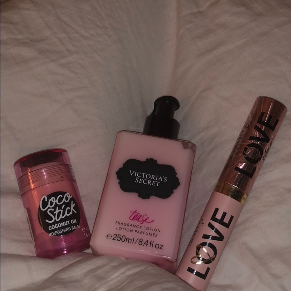 Variety VS and VS Pink beauty package